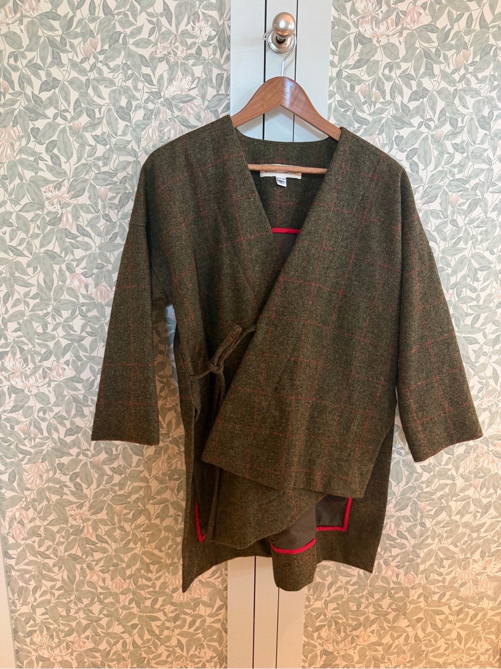 Caron Callahan Olive Green Plaid Wrap Cape